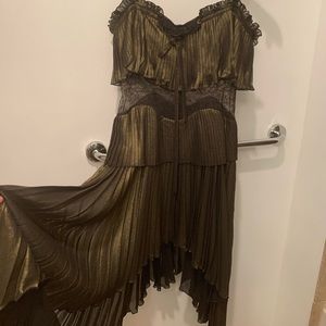 Elie Saab — perfect dress for a date night